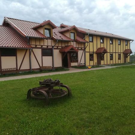 Pensjonat Przy Stajni Kierzkowo  Exteriör bild