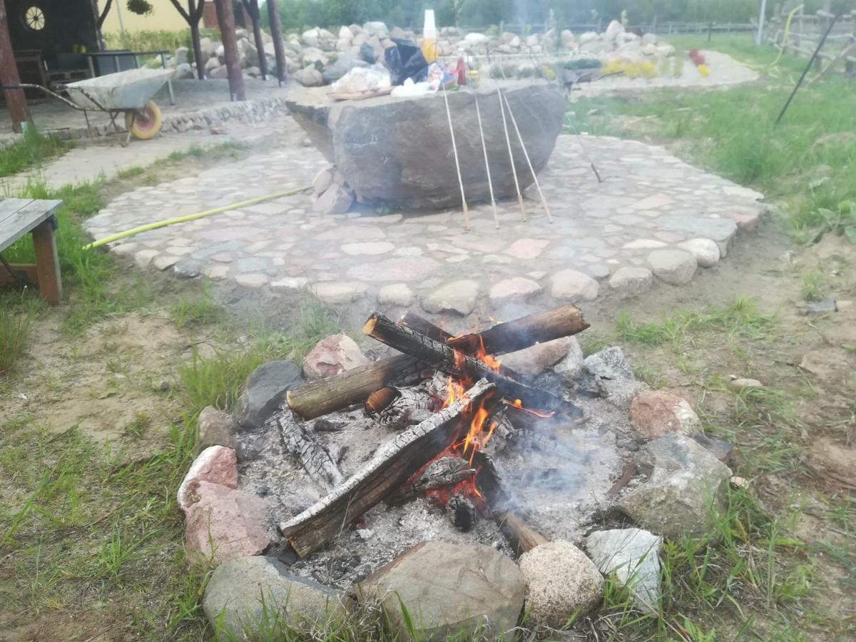 Pensjonat Przy Stajni Kierzkowo  Exteriör bild